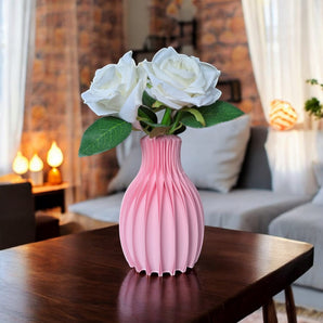 Μοναδικός σχήμας facets βάζος σε χρώμα Sakura Pink
