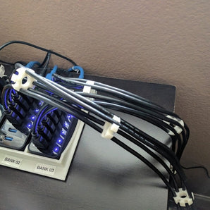 Επταγωνικός οργανωτής καλωδίων USB