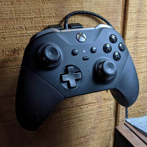 Βάση τοίχου για χειριστήριο Xbox Elite Series 2 και βάση φόρτισης