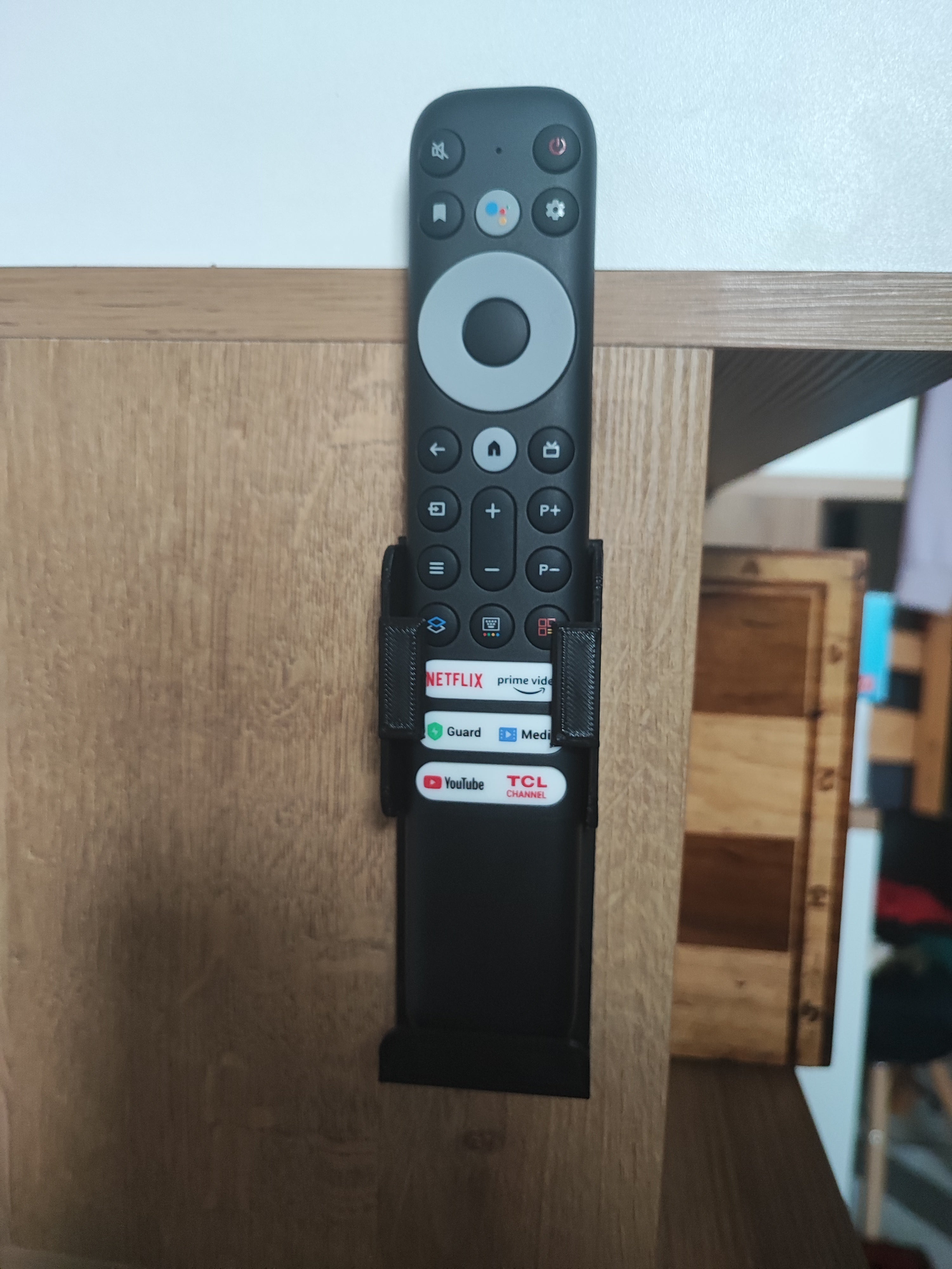Τηλεόραση τηλεκοντρόλ TCL