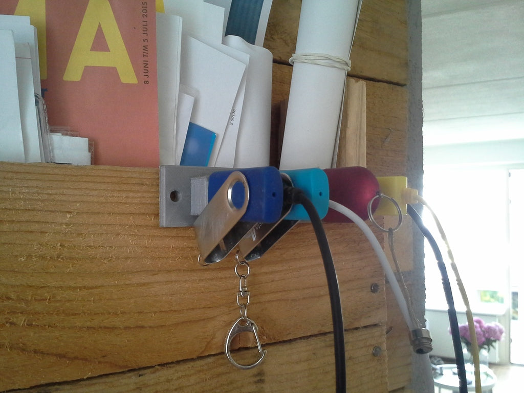 Απλές βάσεις USB - 9 τεμάχια.