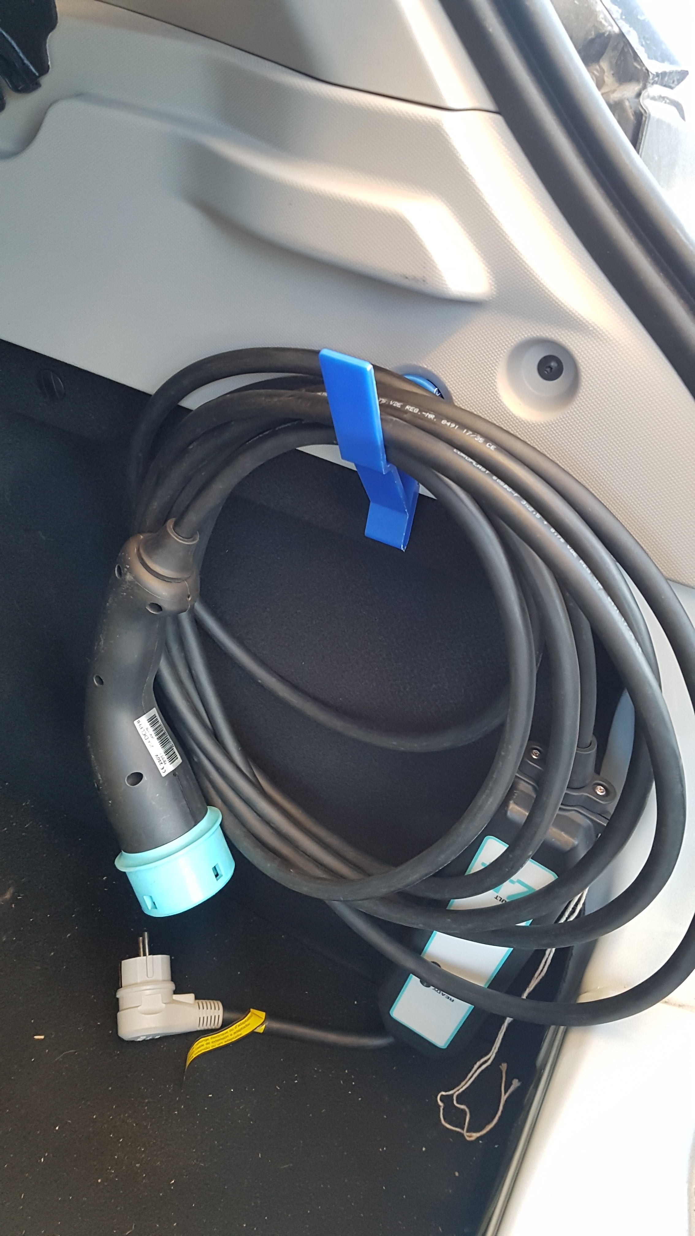 Renault Zoe Κρατητήρας καλωδίων