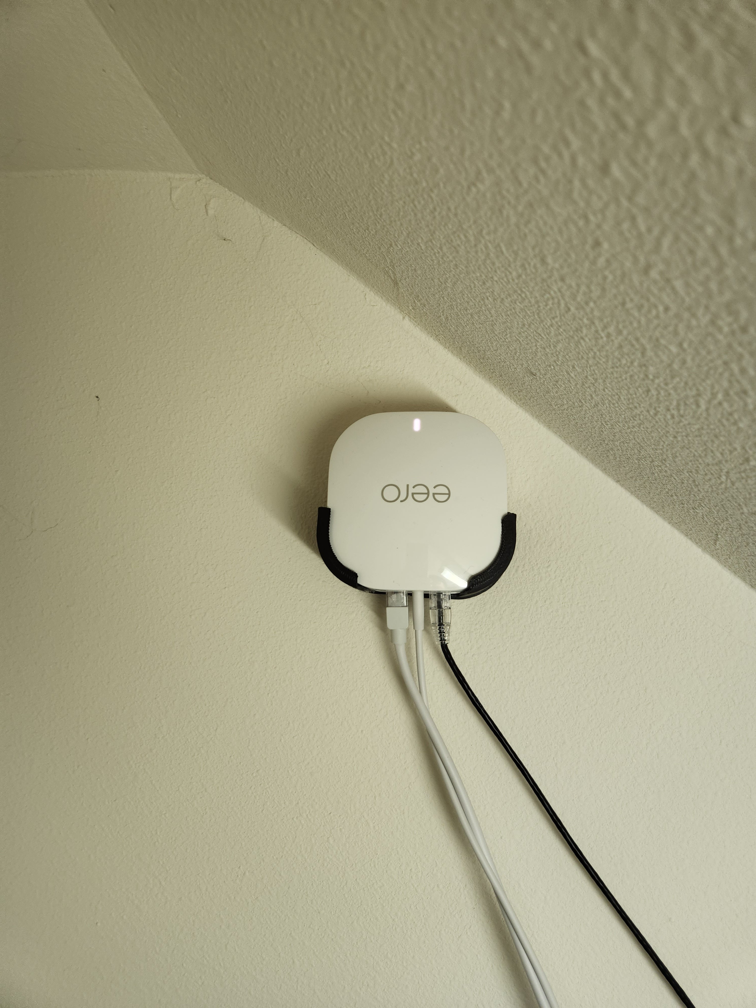 Επιτοίχια βάση για Eero 6+ Plus WiFi-Router
