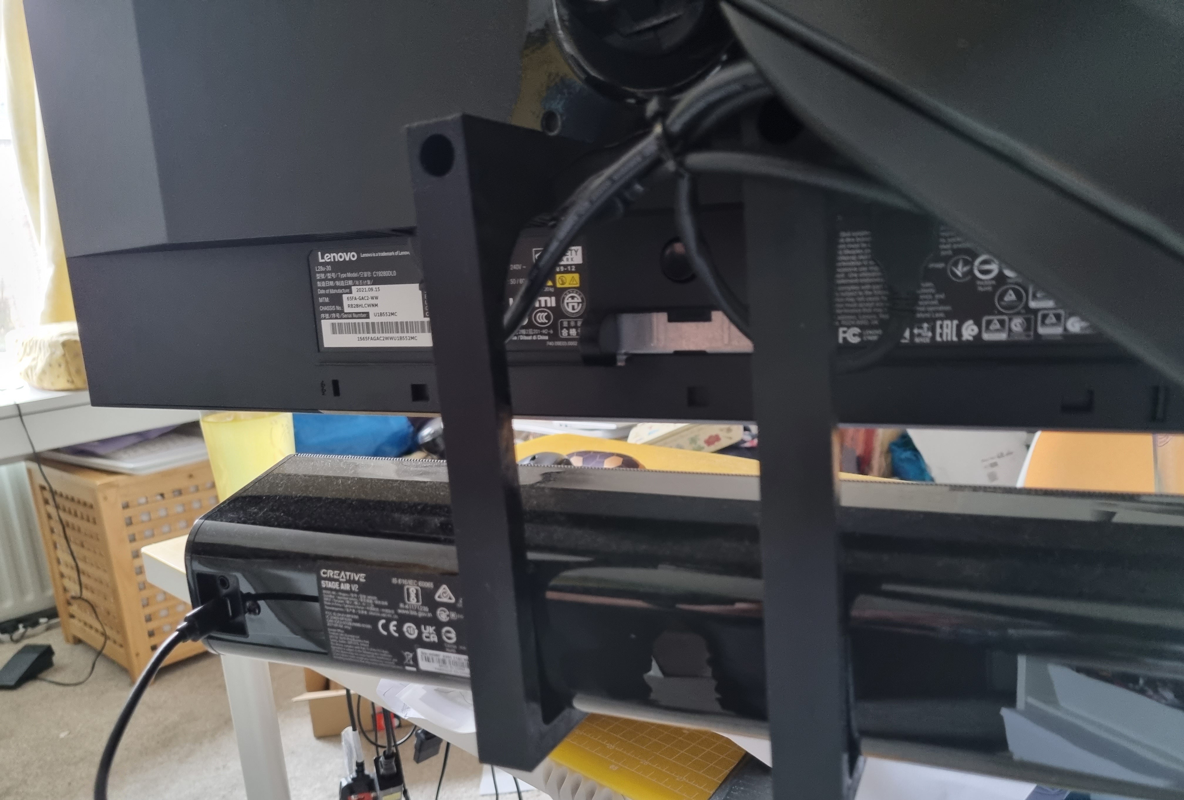 Ράφι με βάση VESA για ηχεία Soundbar και ηχεία