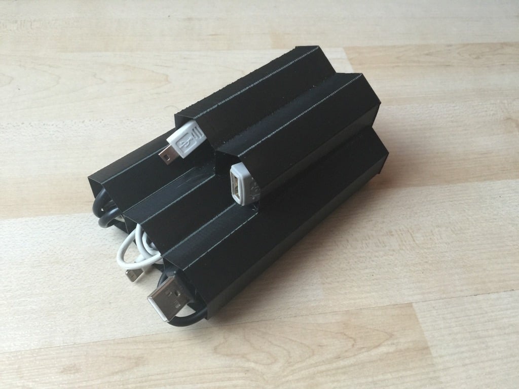 Cable Hive Lite: Συμπαγής διοργανωτής καλωδίων