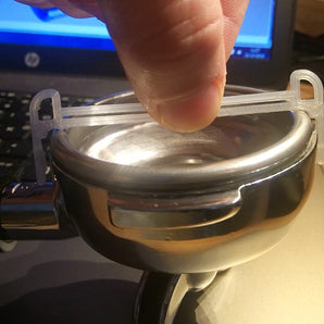 Αξεσουάρ καλαθιού μηχανής εσπρέσο VBM 58mm: Χοάνη και πόδι