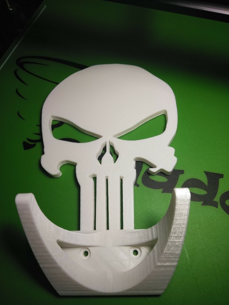 Επιτοίχια κρεμάστρα για Skateboard Punisher