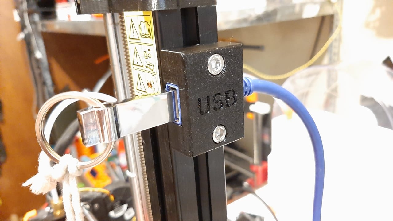 Θήκη καλωδίου USB για Original Prusa Mini 3030 Extrusion