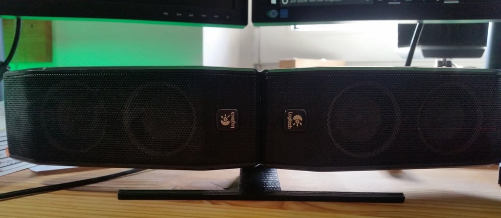 Logitech X-540 5.1 Βάση ηχείων για οριζόντια ρύθμιση πολλαπλών οθονών
