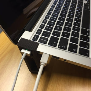 Στάση φορητού υπολογιστή MacBook Pro Retina 13"