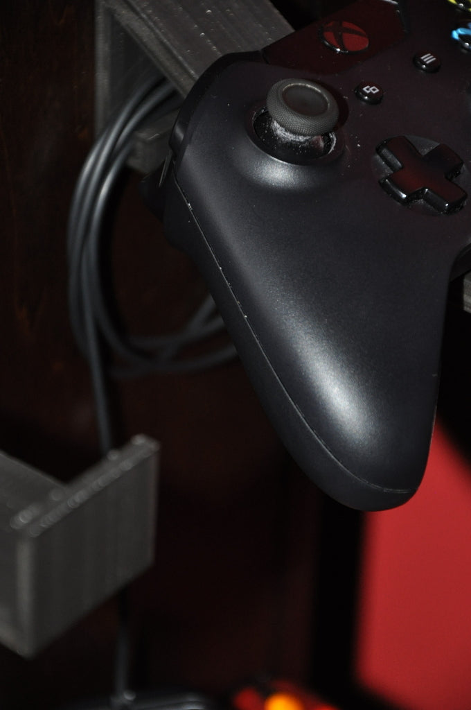 Βάση τοίχου/επιπλώματος χειριστηρίου Xbox One