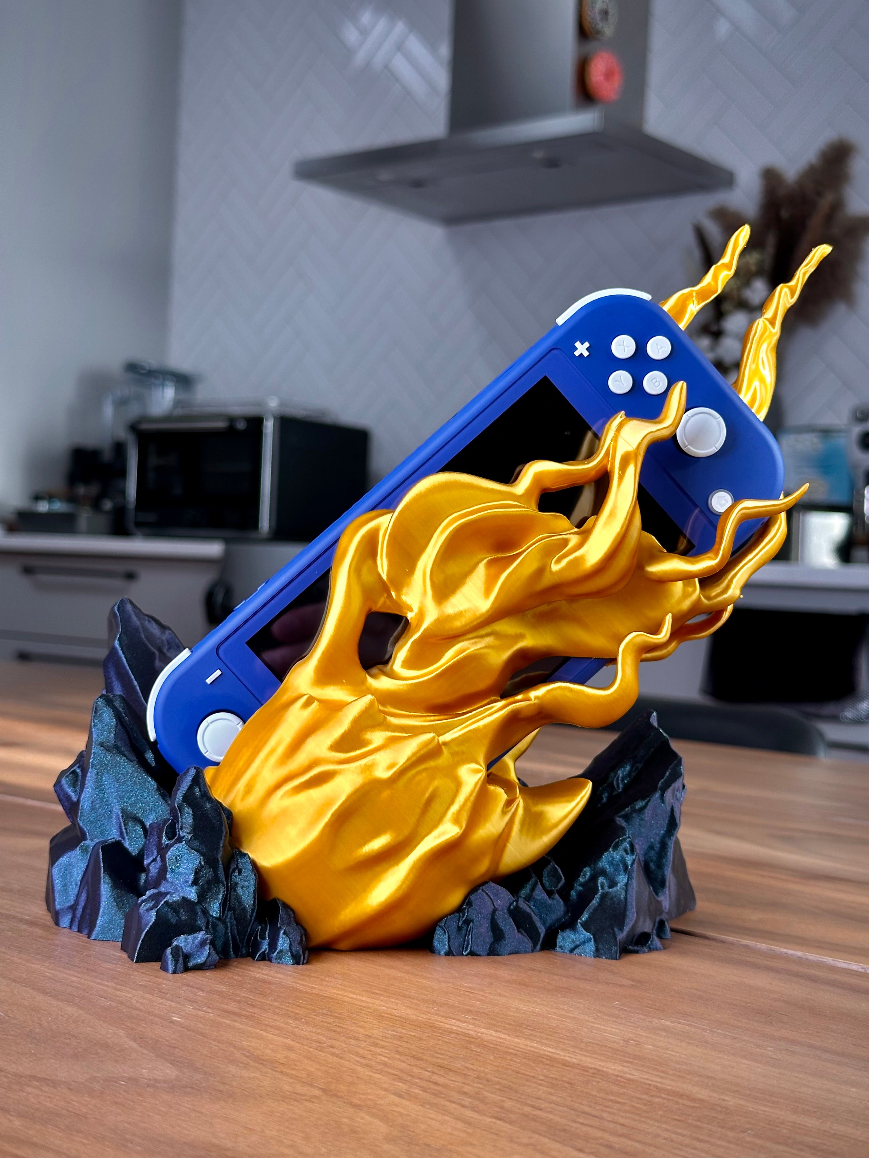 Βάση Φόρτισης Nintendo Switch Lite σε Σχεδιασμό Μπάλας Φωτιάς