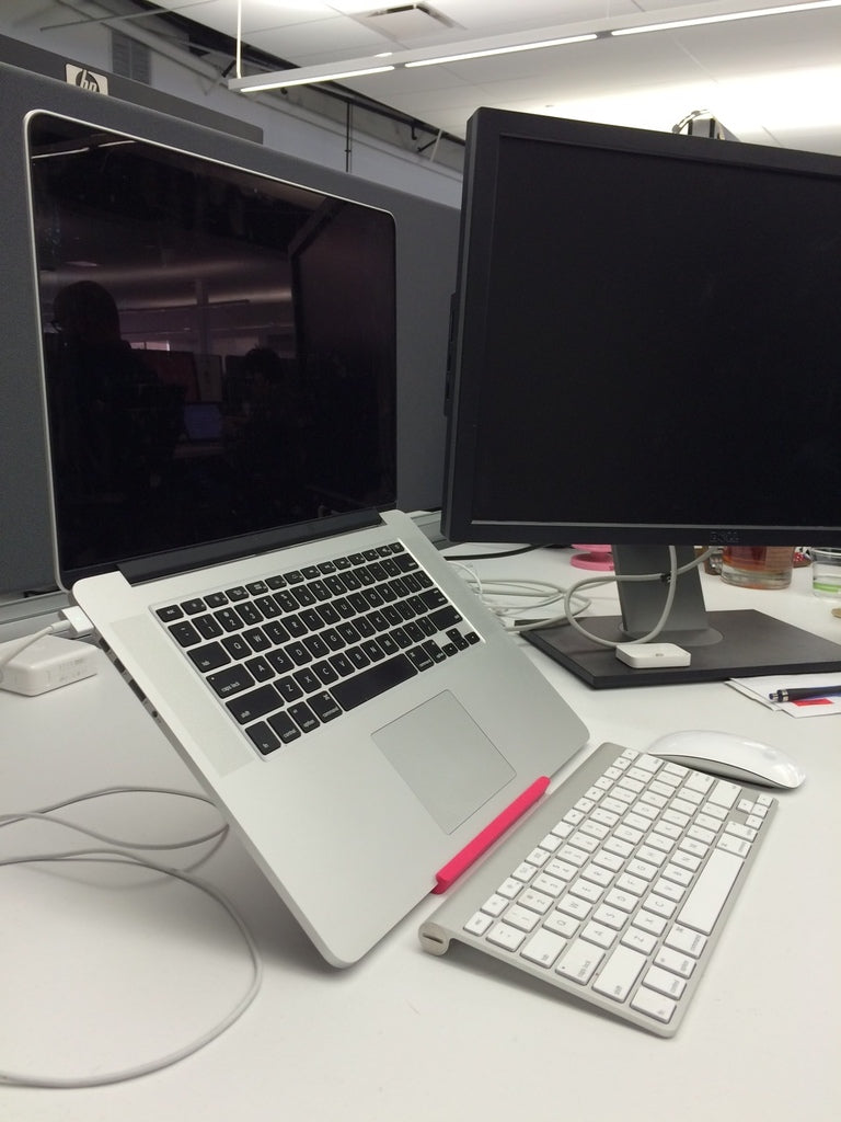 Βάση MacBook Pro - Βελτιωμένη σταθερότητα και εργονομία