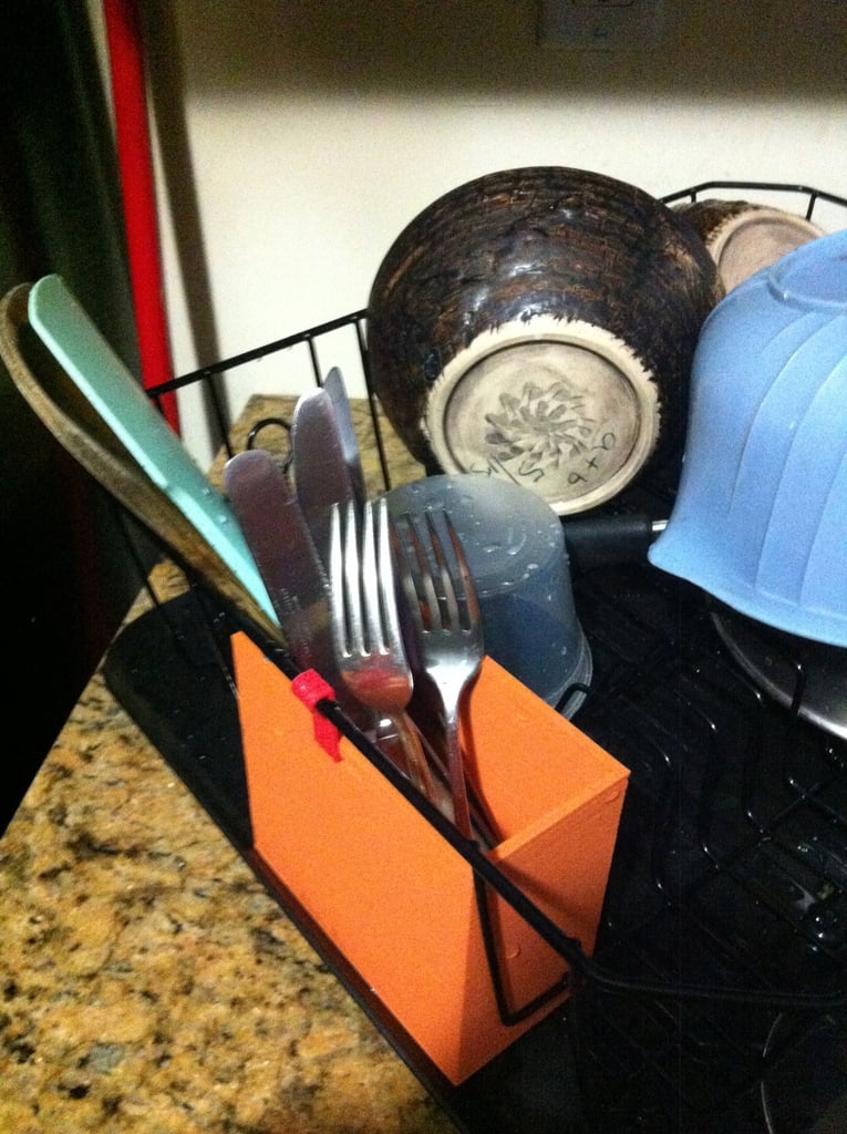Βάση μαχαιροπήρουνων με άγκιστρα και αποστράγγιση για σχάρα πιάτων