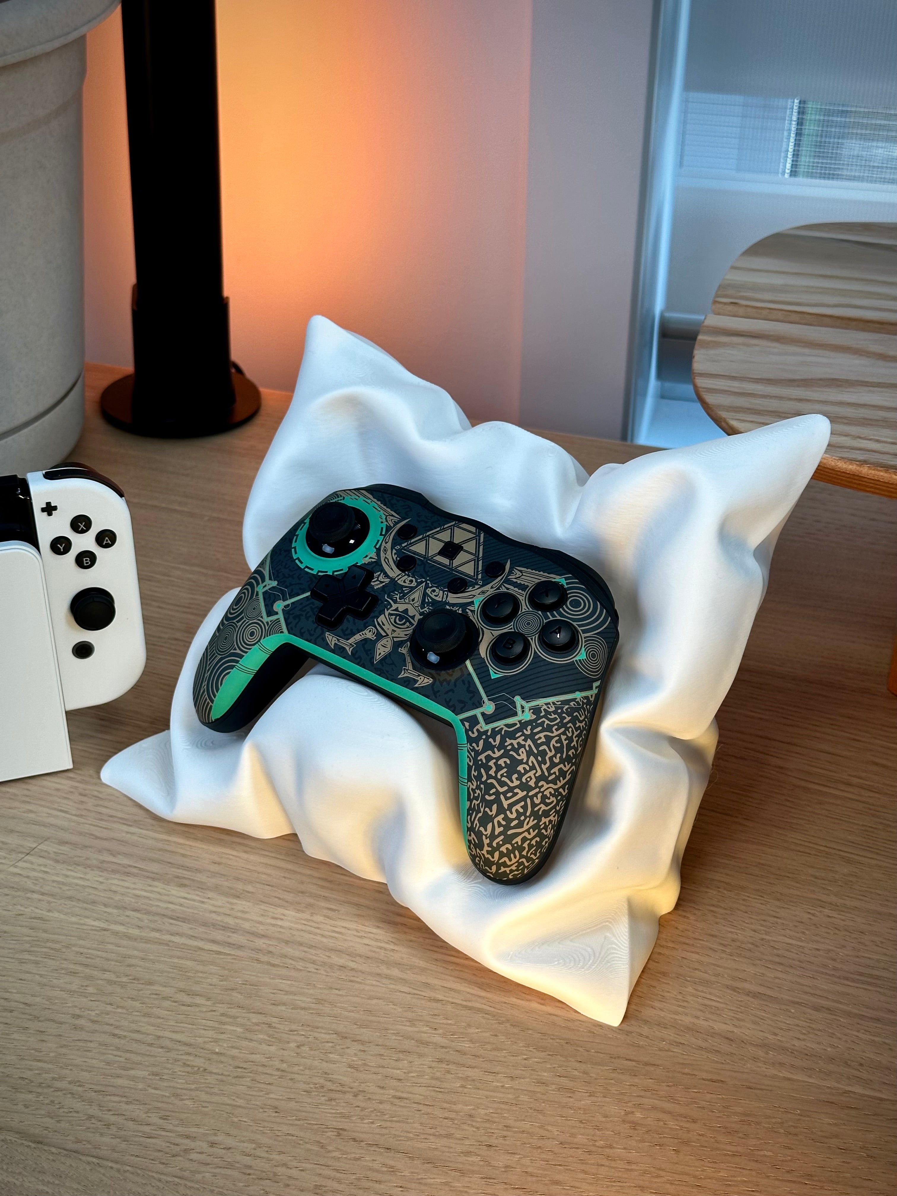 Βάση για χειριστήρια Xbox και Switch Pro