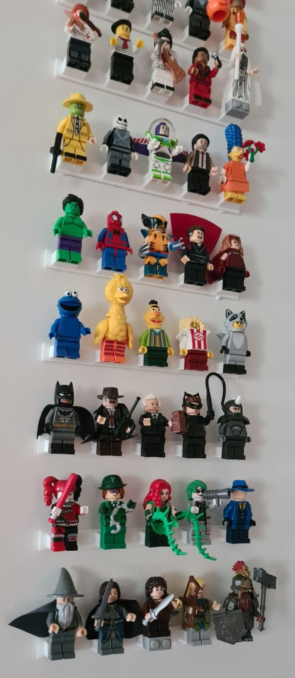 Έκθεση Lego Minifigure - Εξαιρετική έκθεση των Minifigures σας