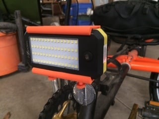 Bike Light Holder - Universal στήριγμα φωτός ποδηλάτου