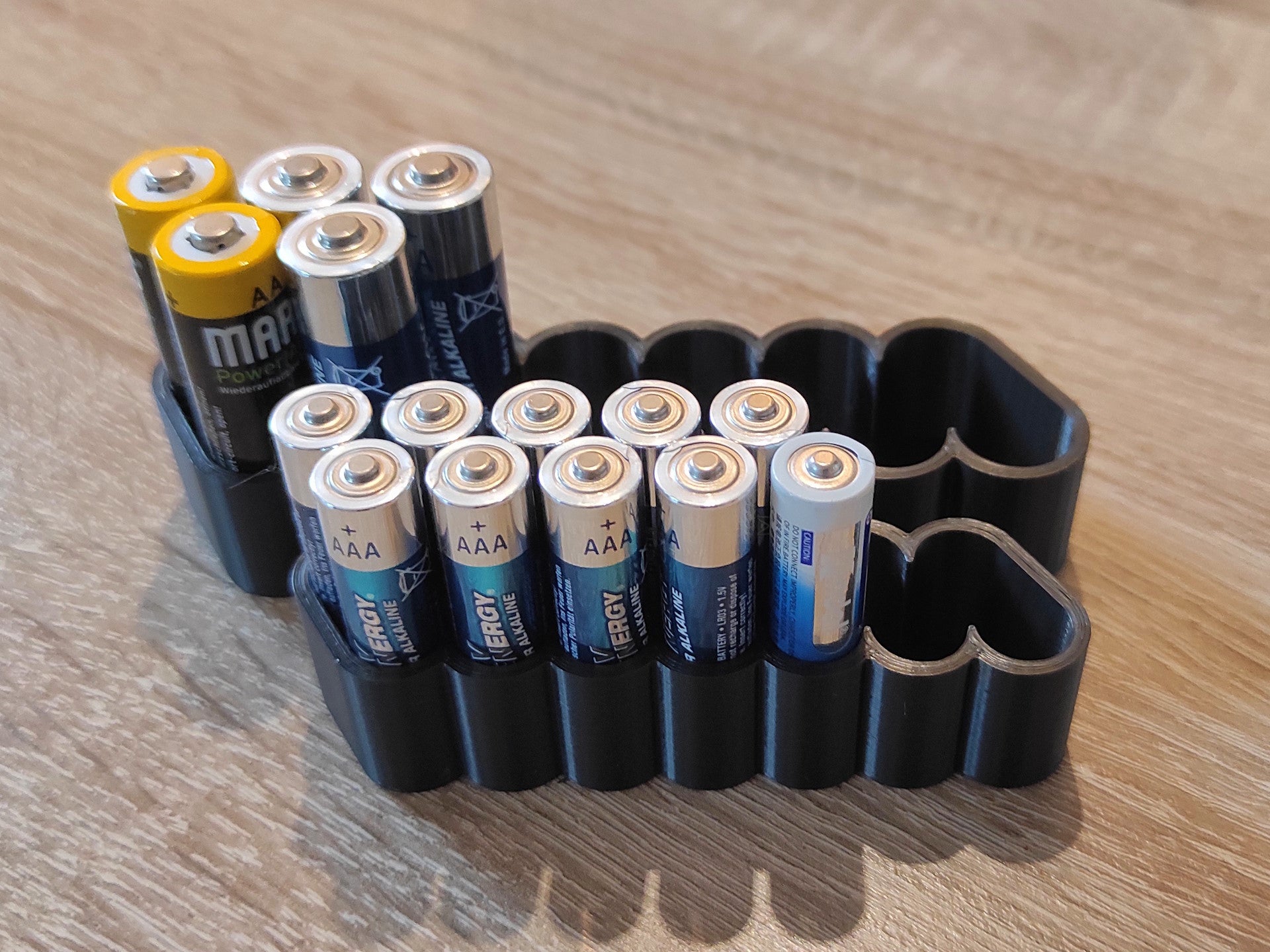 Υποδοχή μπαταριών για μπαταρίες AA και AAA