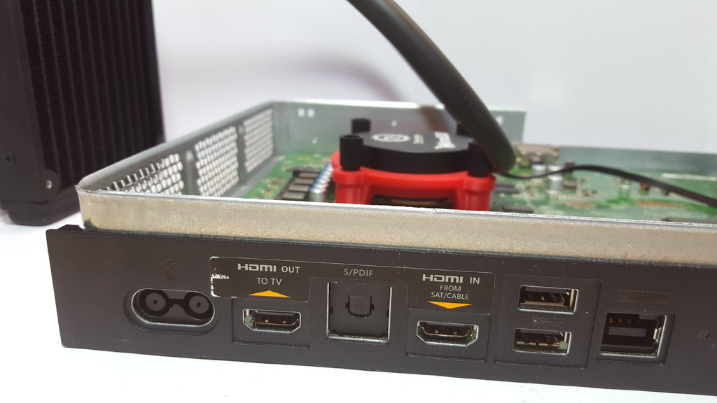 Βάση υδρόψυκτρου Xbox One (Thermaltake Water 3.0)