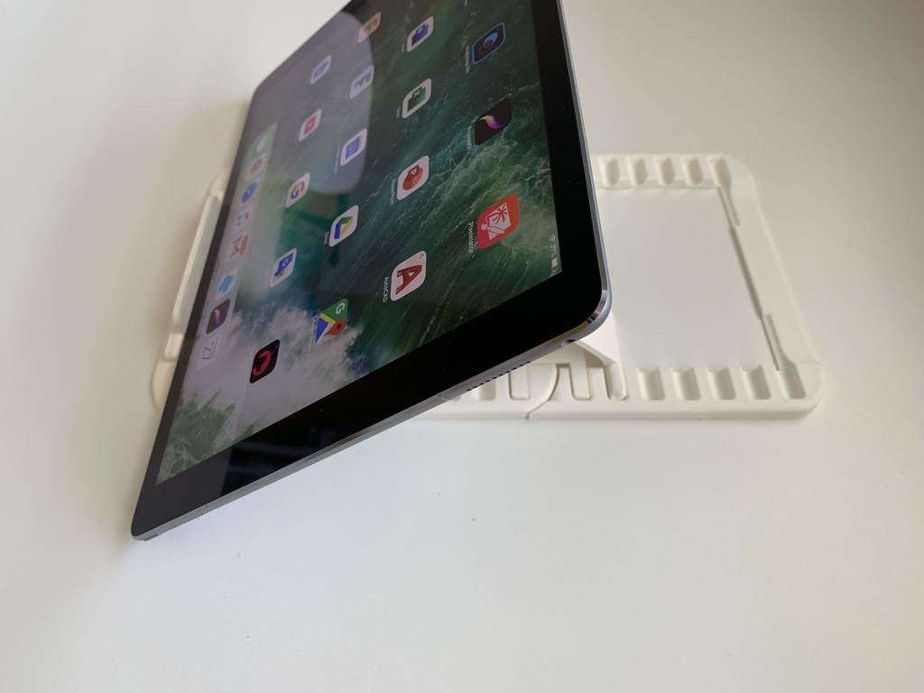 Ρυθμιζόμενη βάση iPad (εκτεταμένο remix)