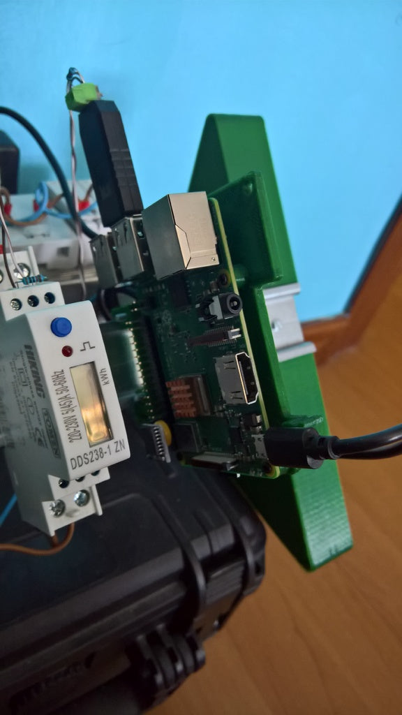 Μοντάρισμα DIN Skinne Raspberry Pi