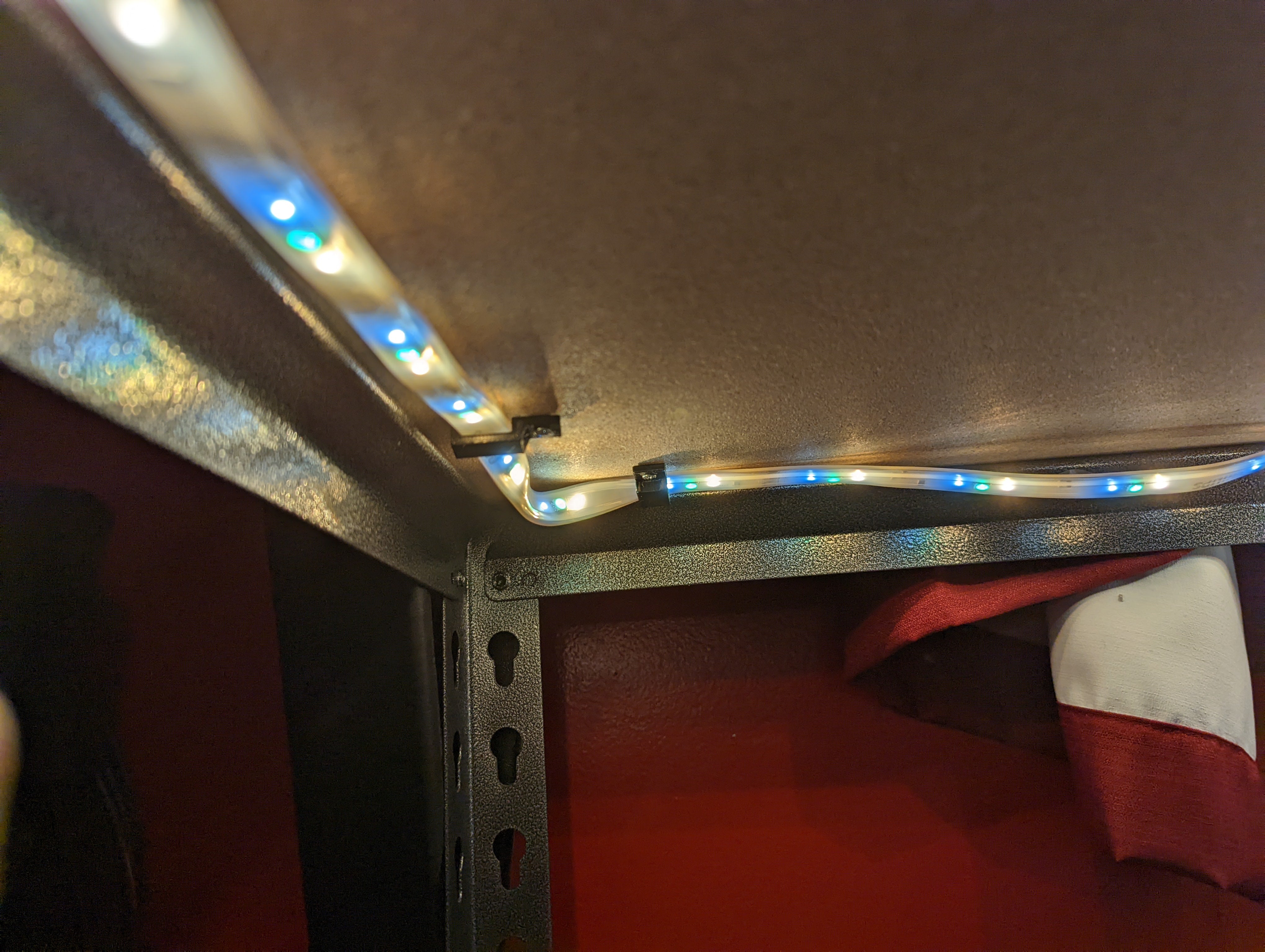 Βάση για LED λωρίδα Hue
