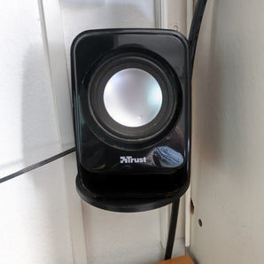 Συμπαγές Πολυλειτουργικό Επιτοίχιο Ράφι για Ηχεία και Μικροπράγματα