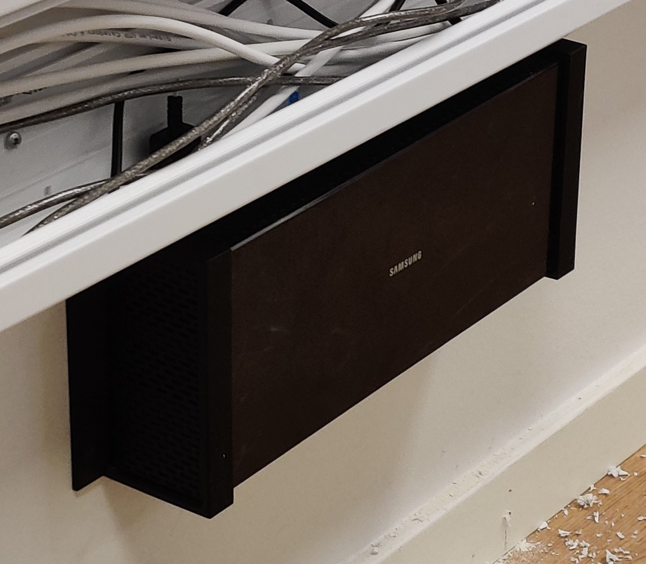 Βάση τοίχου για Samsung One Connect Box (μοντέλο 2017)
