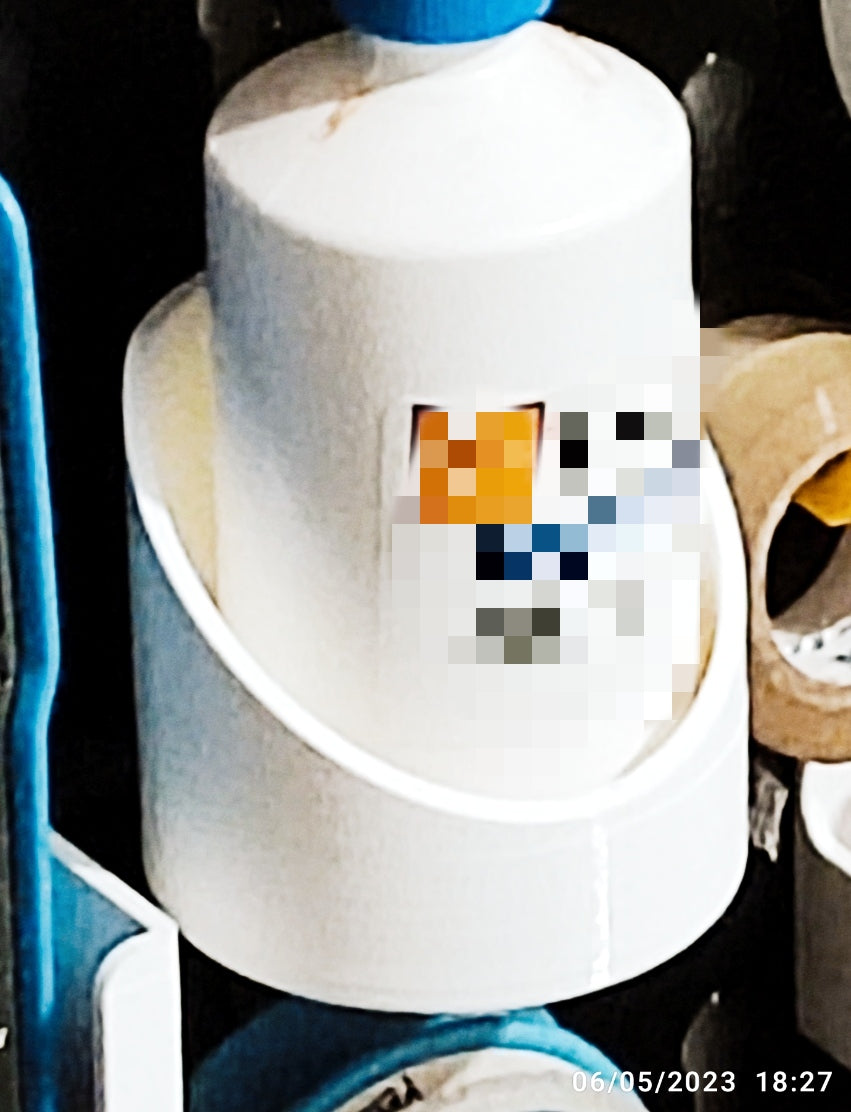 Pegboard θήκη για δοχεία ψεκασμού και μπουκάλια