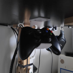 Θήκη χειριστηρίου Xbox για κάτω από το γραφείο