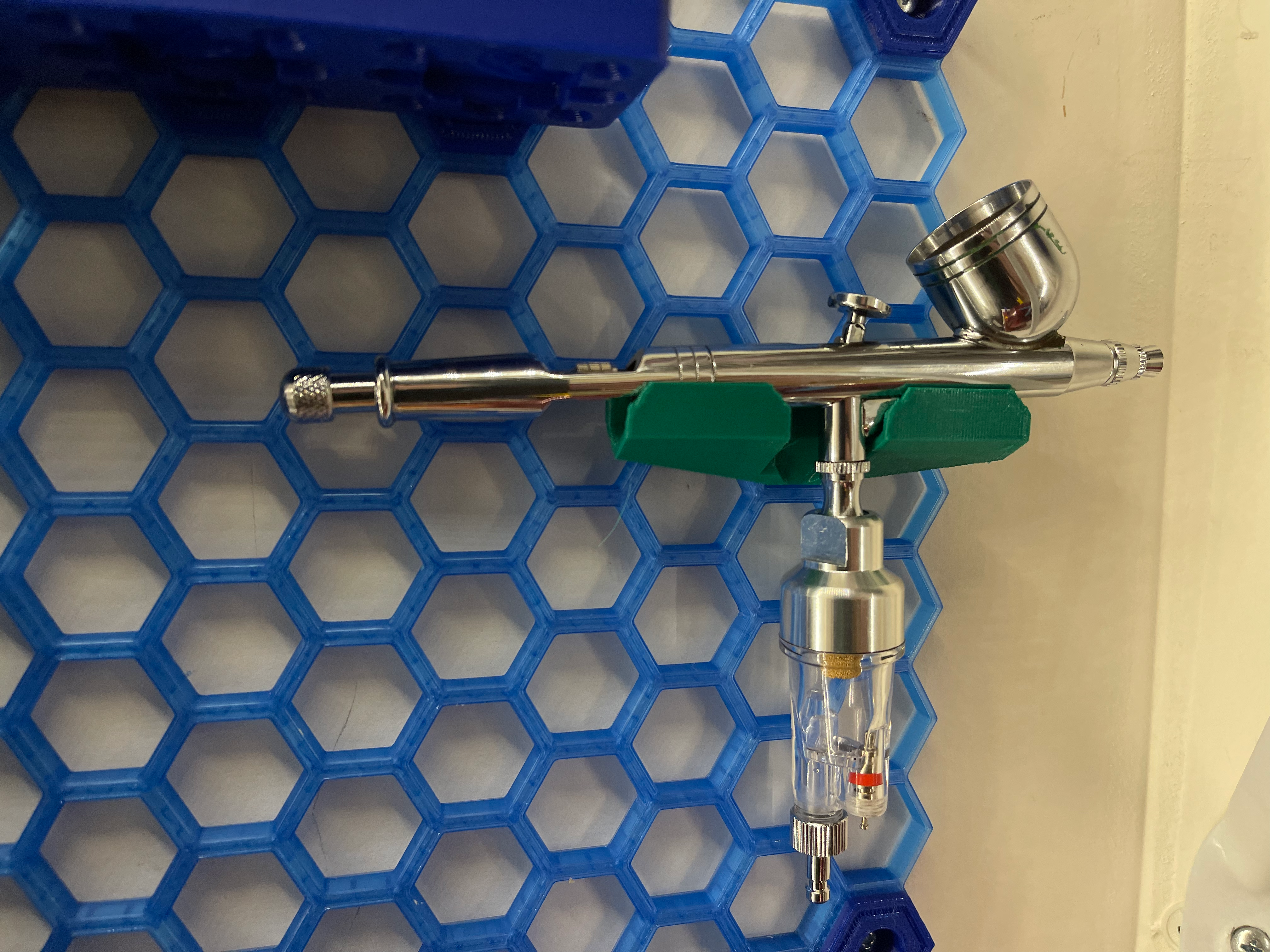 Θήκη αερογράφου για αποθηκευτικό τοίχο Honeycomb