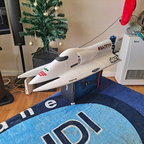 RC F1 Αγωνιστικό σκάφος - Μοντέλο υψηλής απόδοσης και σταθερότητας