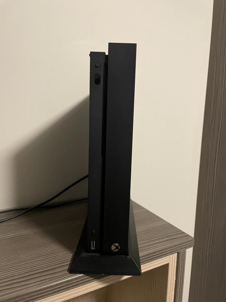 Xbox One X Κάθετος Στηρίγμα