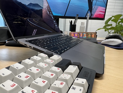 Βάση MacStand Book Pro για MacBook Pro 13,3 ιντσών