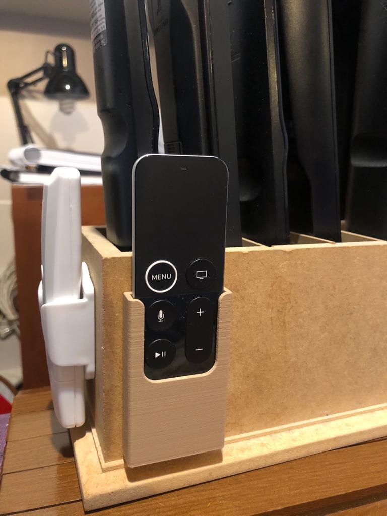 Θήκη τηλεχειριστηρίου Siri για Apple TV 4ης γενιάς και 4k