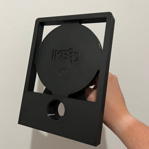 Επιτοίχιο ράφι XSHELF με διαχείριση καλωδίων για Xbox Series X