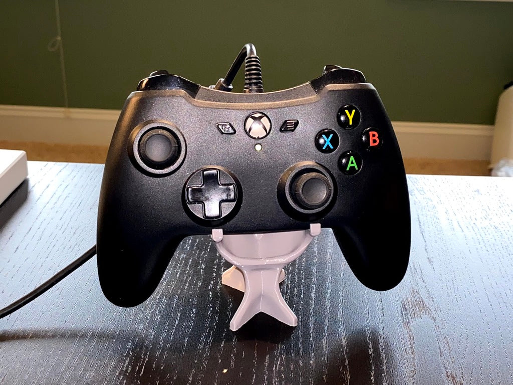 Κομψή βάση χειριστηρίου Xbox σε γενετικό σχέδιο