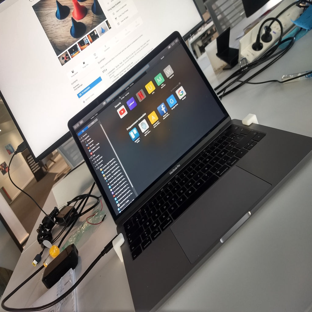Υποστήριξη/σταθμός πρόσδεσης MacBook Pro 13 2019