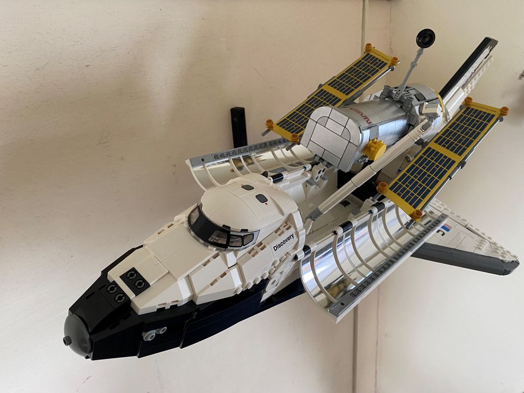 Βάση τοίχου για LEGO Shuttle Discovery 10283