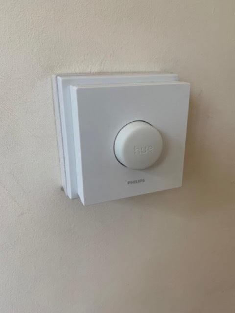 Προσαρμογέας για διακόπτη φωτός κουμπιού Philips Hue UK