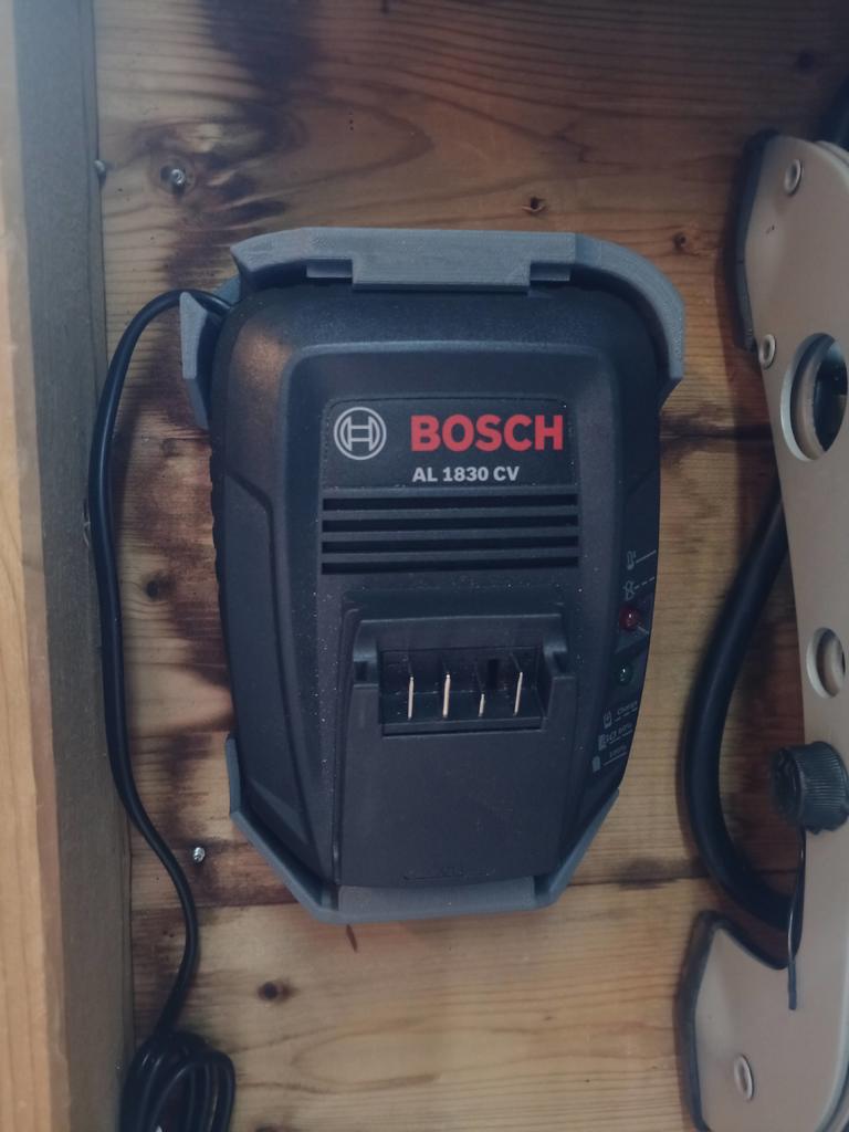 Επιτοίχια φόρτιση μπαταριών Bosch AL18xx