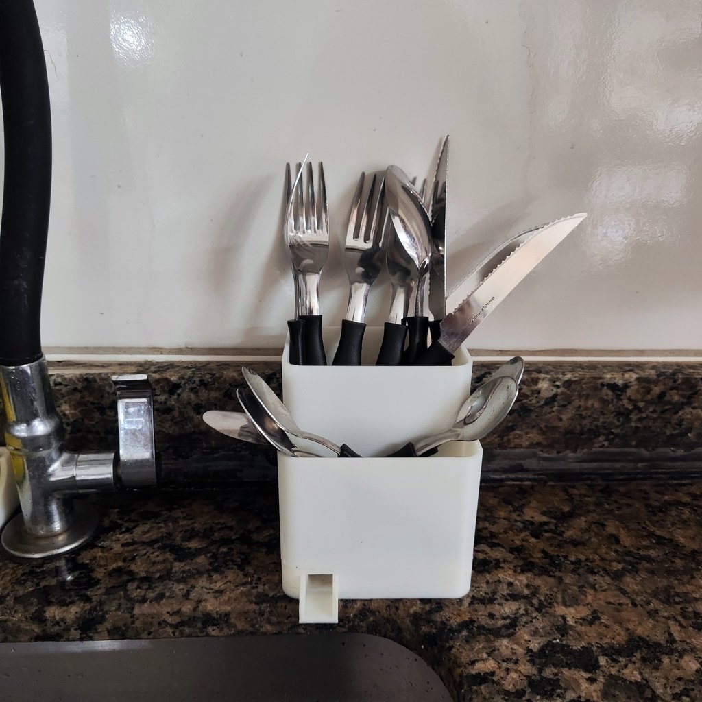 Απορροφητήρας μαχαιροπήρουνων για νεροχύτη κουζίνας