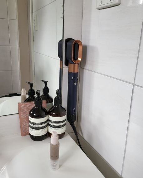 Επιτοίχια βάση Dyson Airwrap