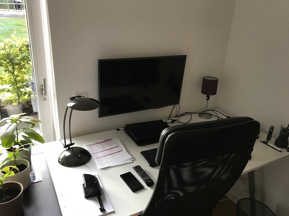 Επιτοίχια βάση για τηλεόραση/οθόνη Samsung 32"