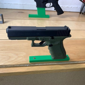 Επιτοίχια βάση Glock 17 με μηχανισμό ασφάλισης