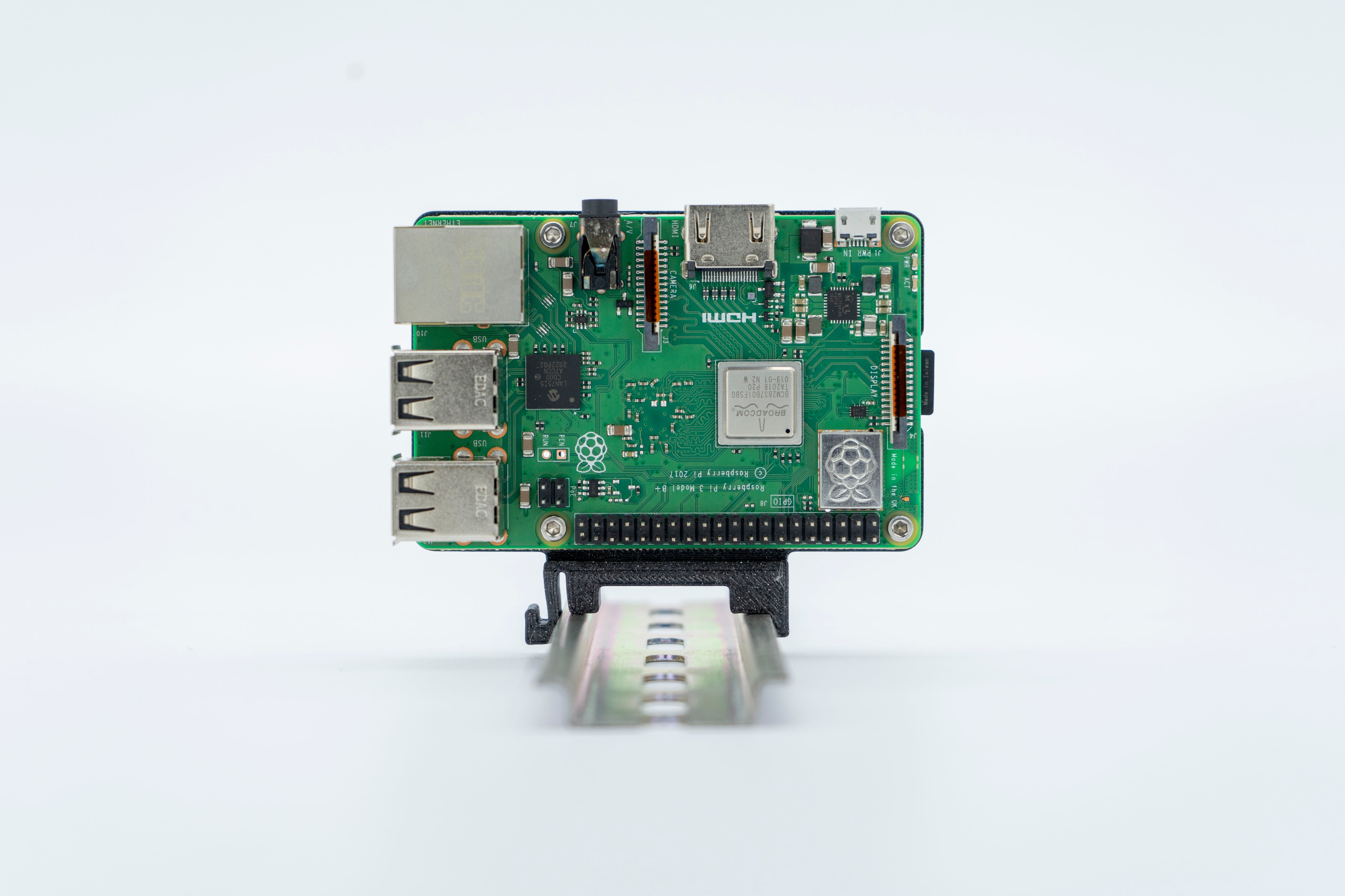Εξάρτημα εξαγωνικής τοποθέτησης ράγας DIN Raspberry Pi