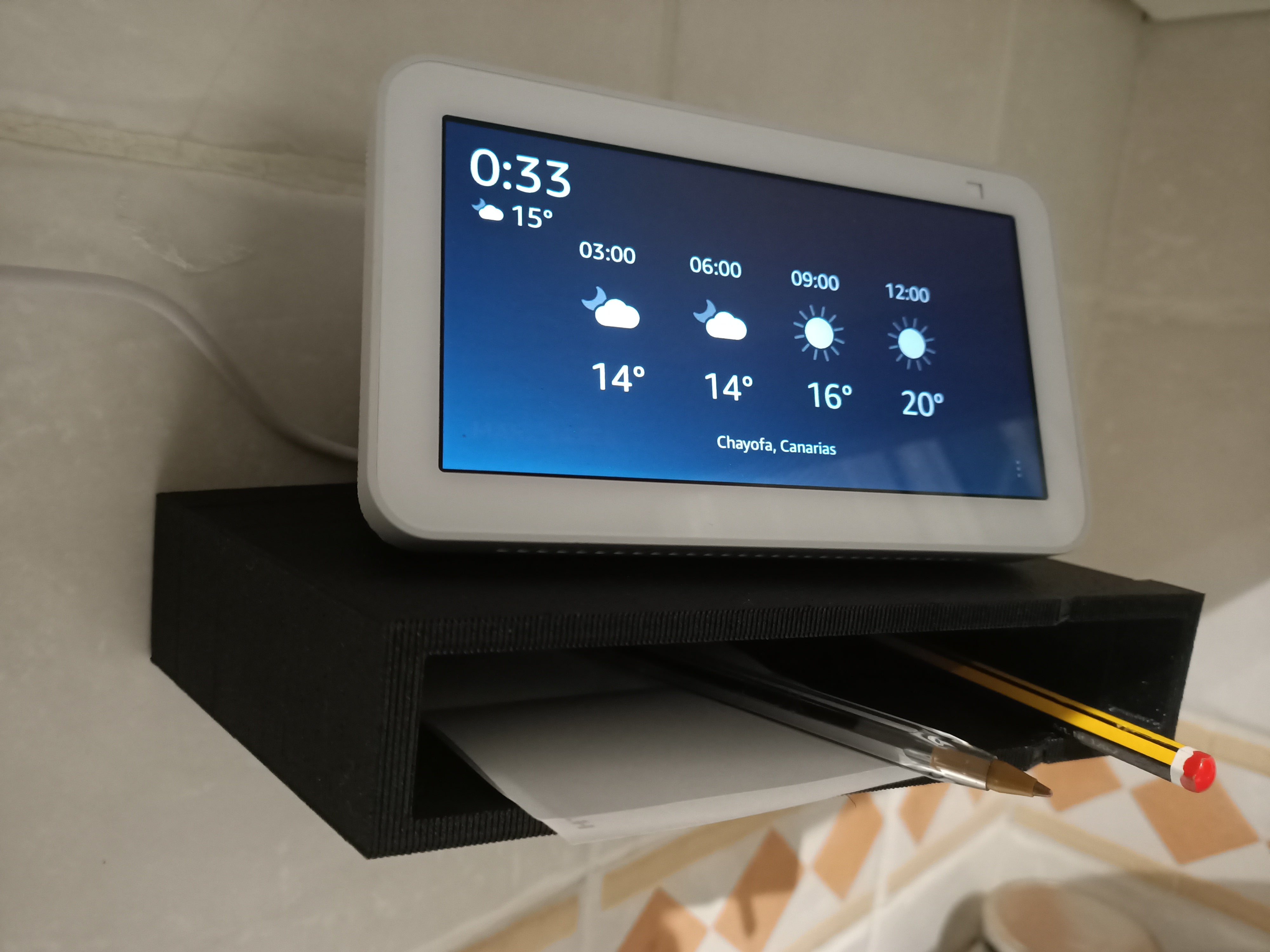 Εξοικονόμηση χώρου Επιτοίχια βάση για Amazon Echo Show
