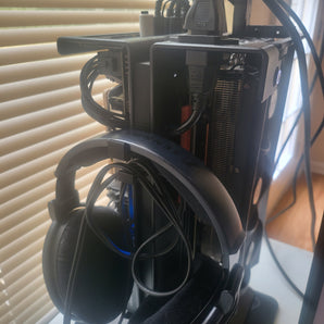 XTIA Xproto-L Υποδοχή ακουστικών και καλωδίων