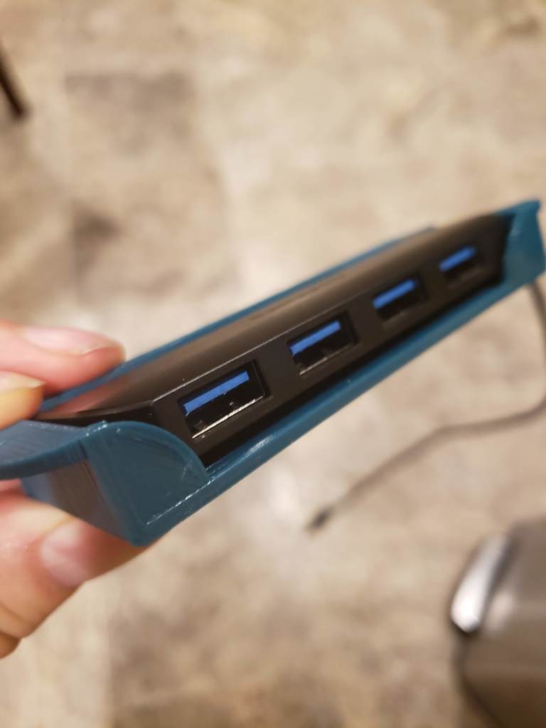 Βάση κάτω από το γραφείο για Lenovo 4 Port USB Hub