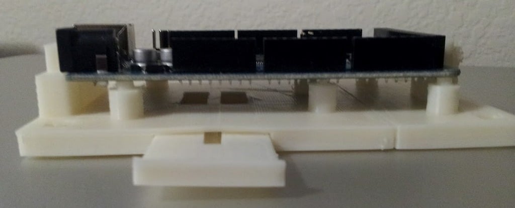 Τρισδιάστατη εκτυπώσιμη πλάκα στήριξης Arduino Mega 2560 R3 με προαιρετικό κάλυμμα